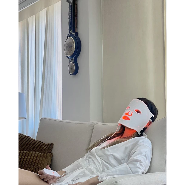 Despídete del acné y las manchas con VenusMask