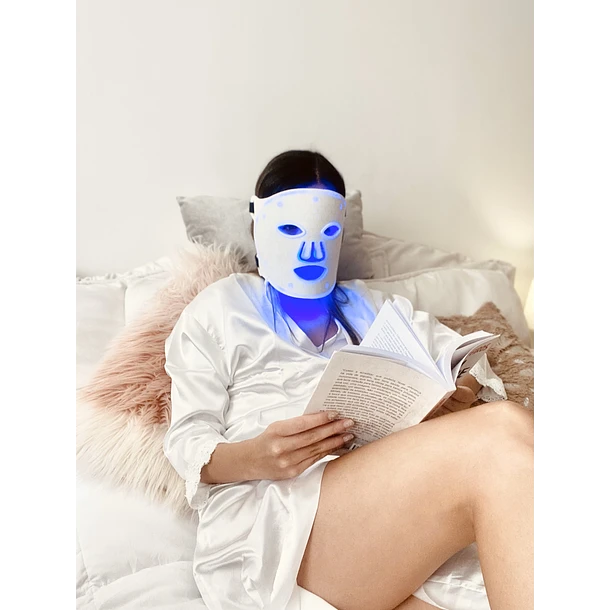 Despídete del acné y las manchas con VenusMask