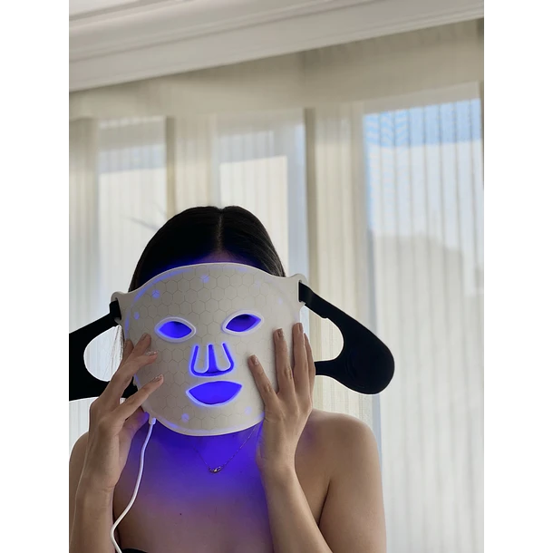 Despídete del acné y las manchas con VenusMask