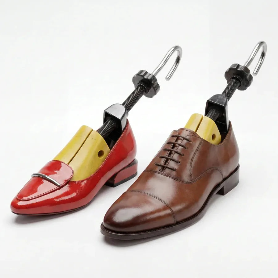 ZapaExpand - Estirador de Zapatos Ajuste de Ancho y Largo - g03_en_zapatos